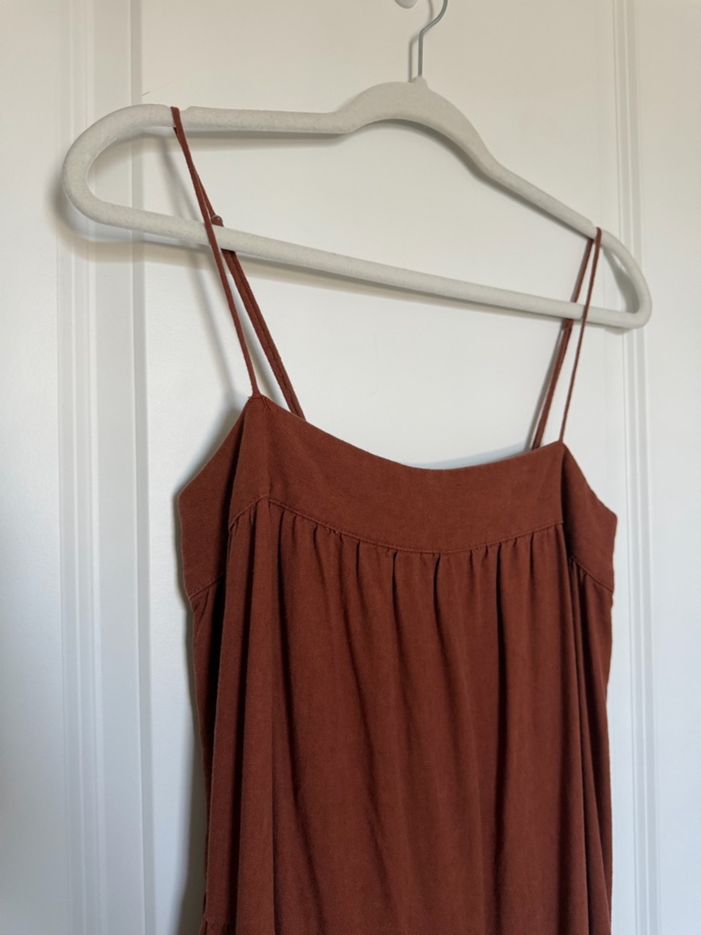 Abercrombie & Fitch Rust Asymmetrical Tiered Linen Maxi Dress - Picture 8 of 8